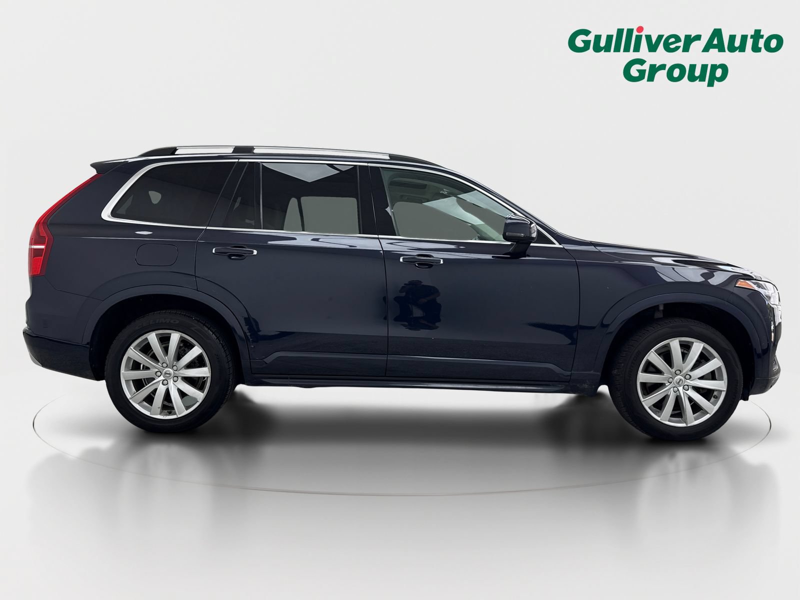 Used 2016 Volvo XC90 T6 Momentum w/ Protection Package Plus AWD/4WD image 10