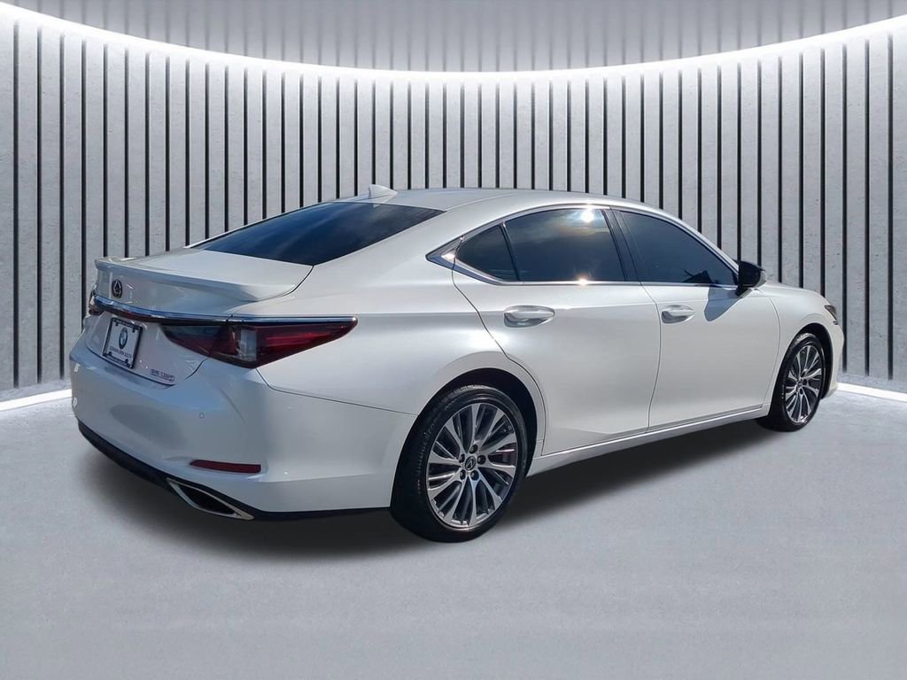 Used 2021 Lexus ES 350 w/ Premium Package image 5