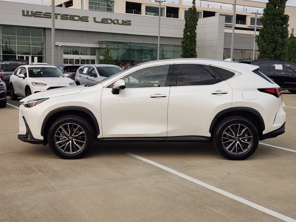 Used 2024 Lexus NX 350h AWD w/ Vision Package image 4