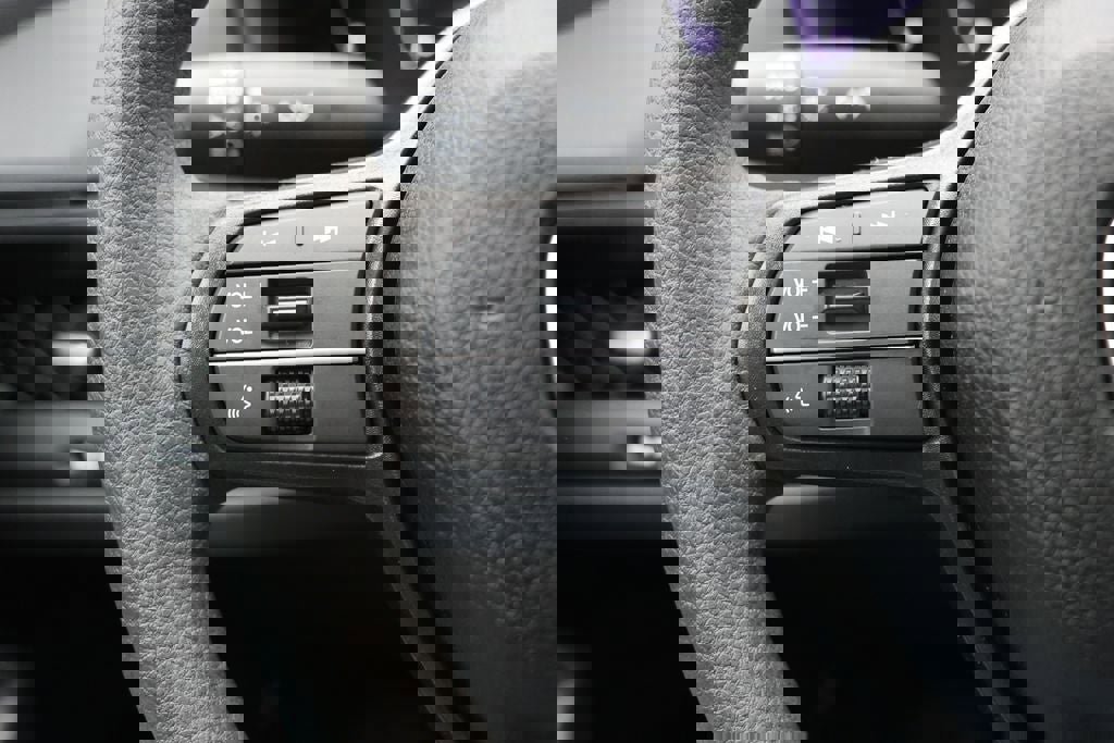 Used 2025 Honda Accord SE image 20