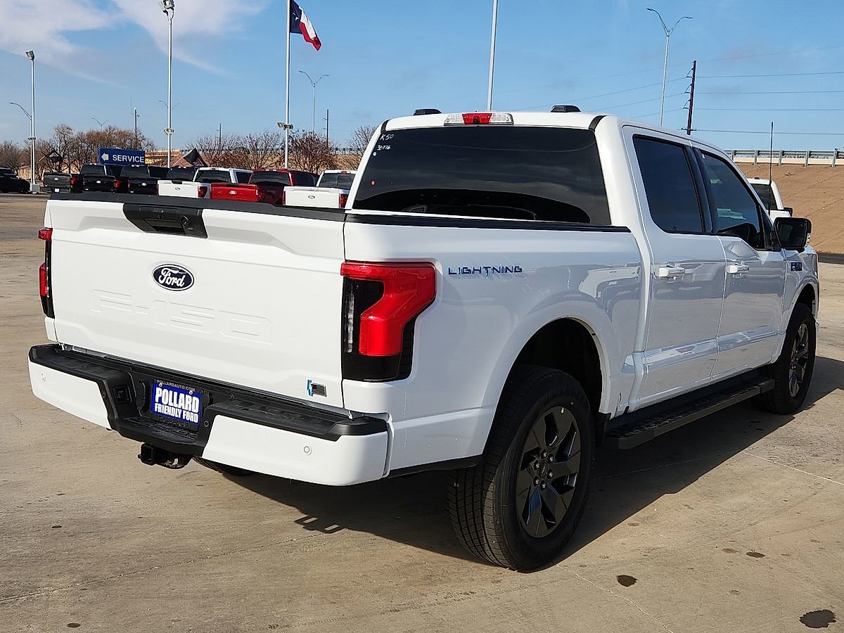 New 2025 Ford F150 Lightning Flash AWD/4WD image 3
