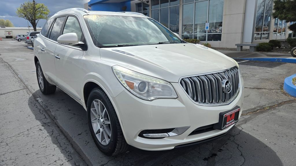 Used 2013 Buick Enclave Leather image 1