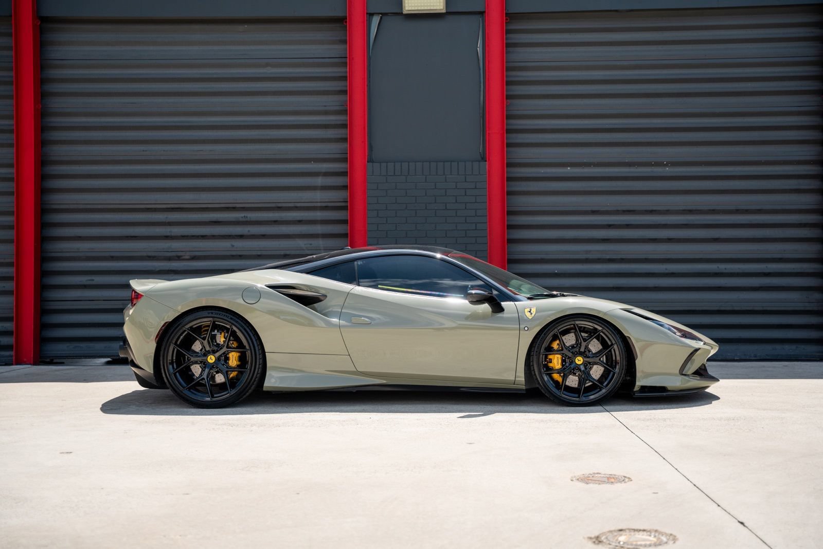 Used 2020 Ferrari F8 Tributo RWD image 9