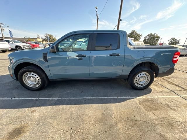 Used 2023 Ford Maverick XL FWD image 3