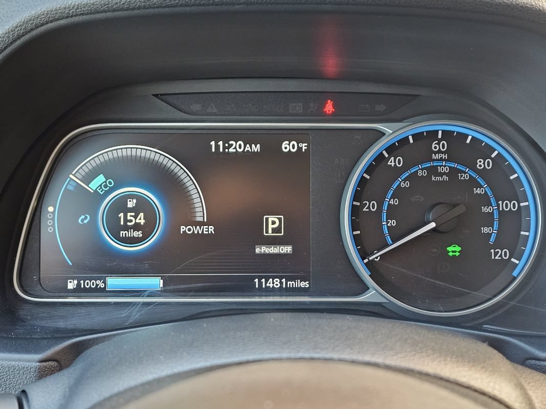 Used 2025 Nissan Leaf S FWD image 23