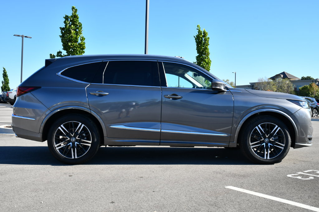Certified 2026 Acura MDX w/ Advance Package AWD/4WD image 12