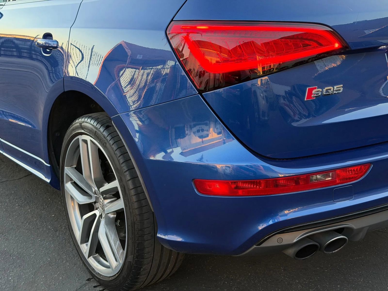 Used 2015 Audi SQ5 Premium Plus AWD/4WD image 25