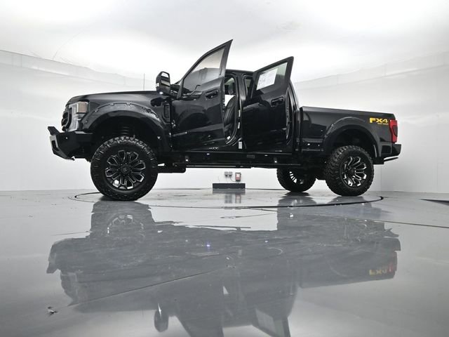 Used 2022 Ford F250 Lariat w/ Black Appearance Package image 52
