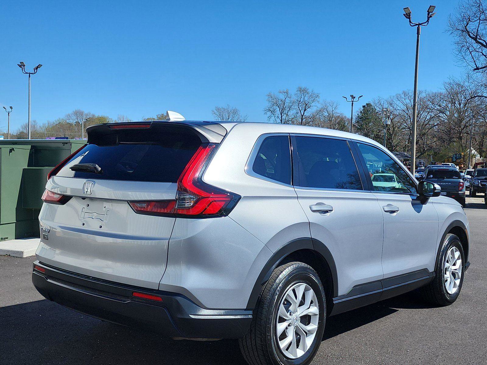 Used 2025 Honda CR-V LX image 5