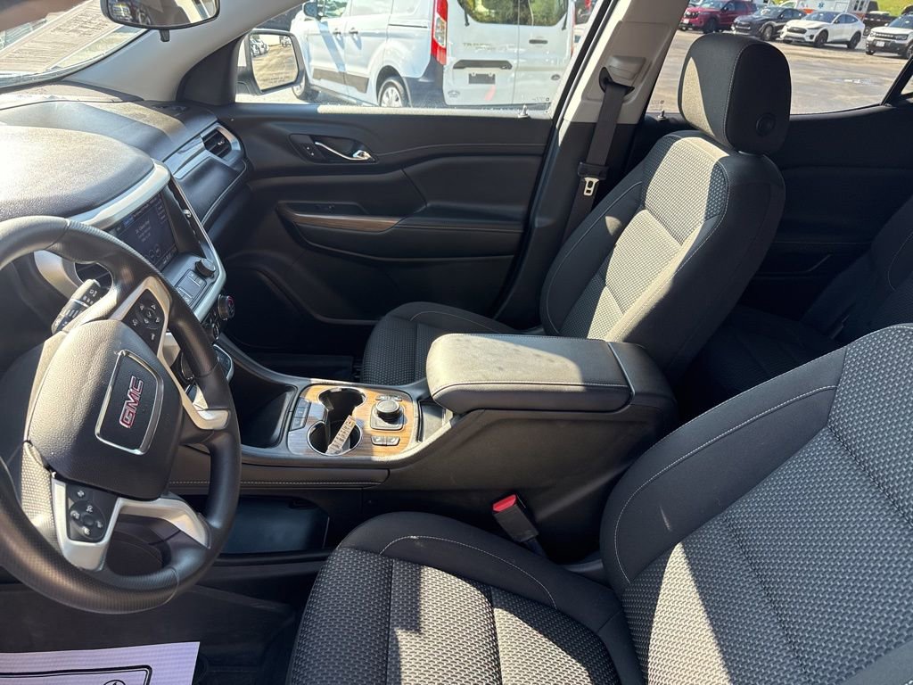 Used 2023 GMC Acadia SLE w/ Driver Convenience Package image 18