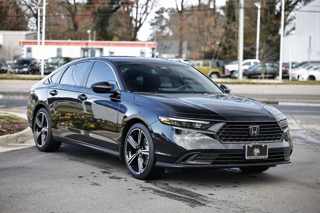 Used 2024 Honda Accord Sport image 14