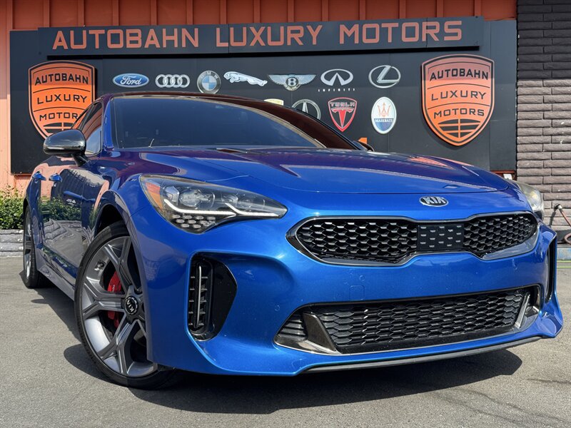 Used 2018 Kia Stinger GT2 AWD/4WD image 1