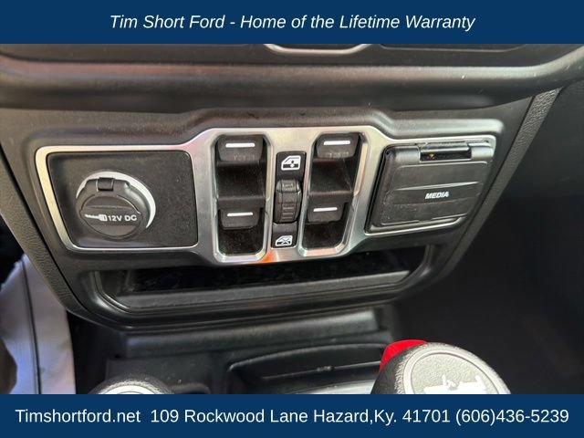 Used 2021 Jeep Wrangler Unlimited Sport AWD/4WD image 13