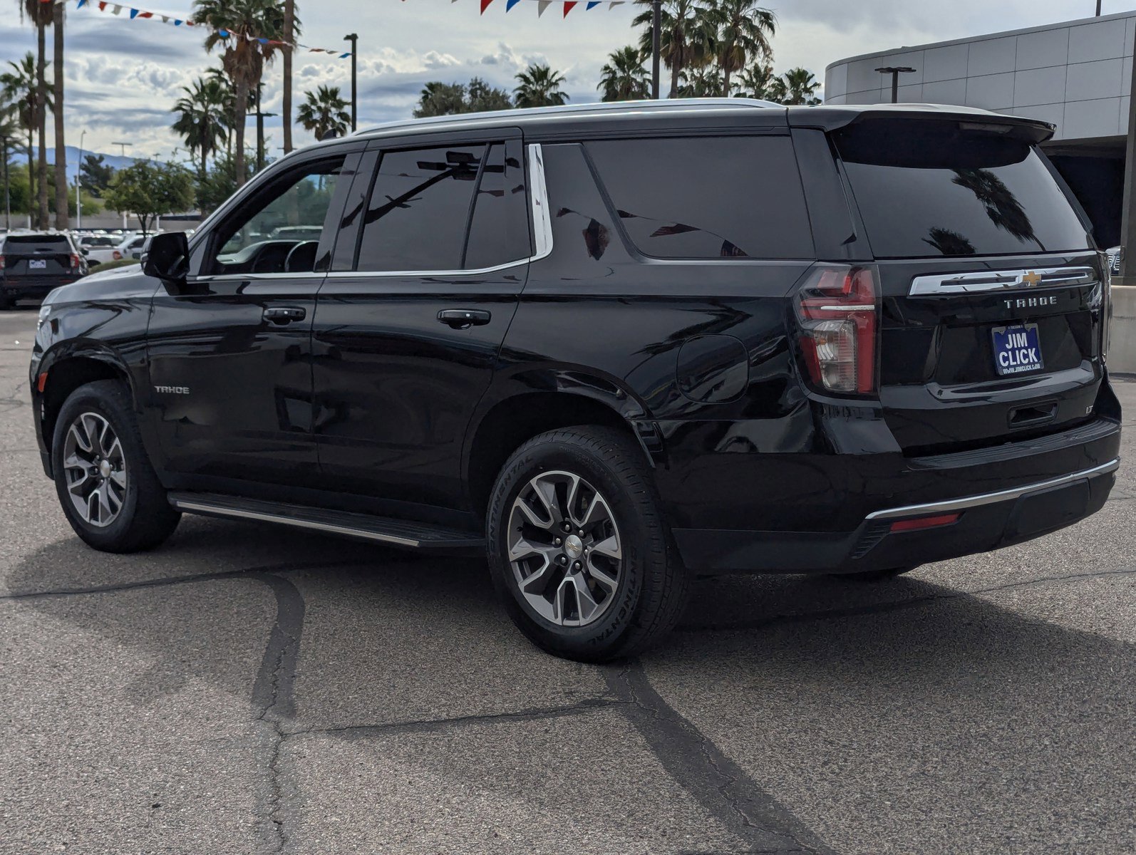 Used 2022 Chevrolet Tahoe LT AWD/4WD image 4