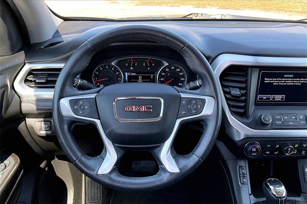 Used 2017 GMC Acadia SLT image 5