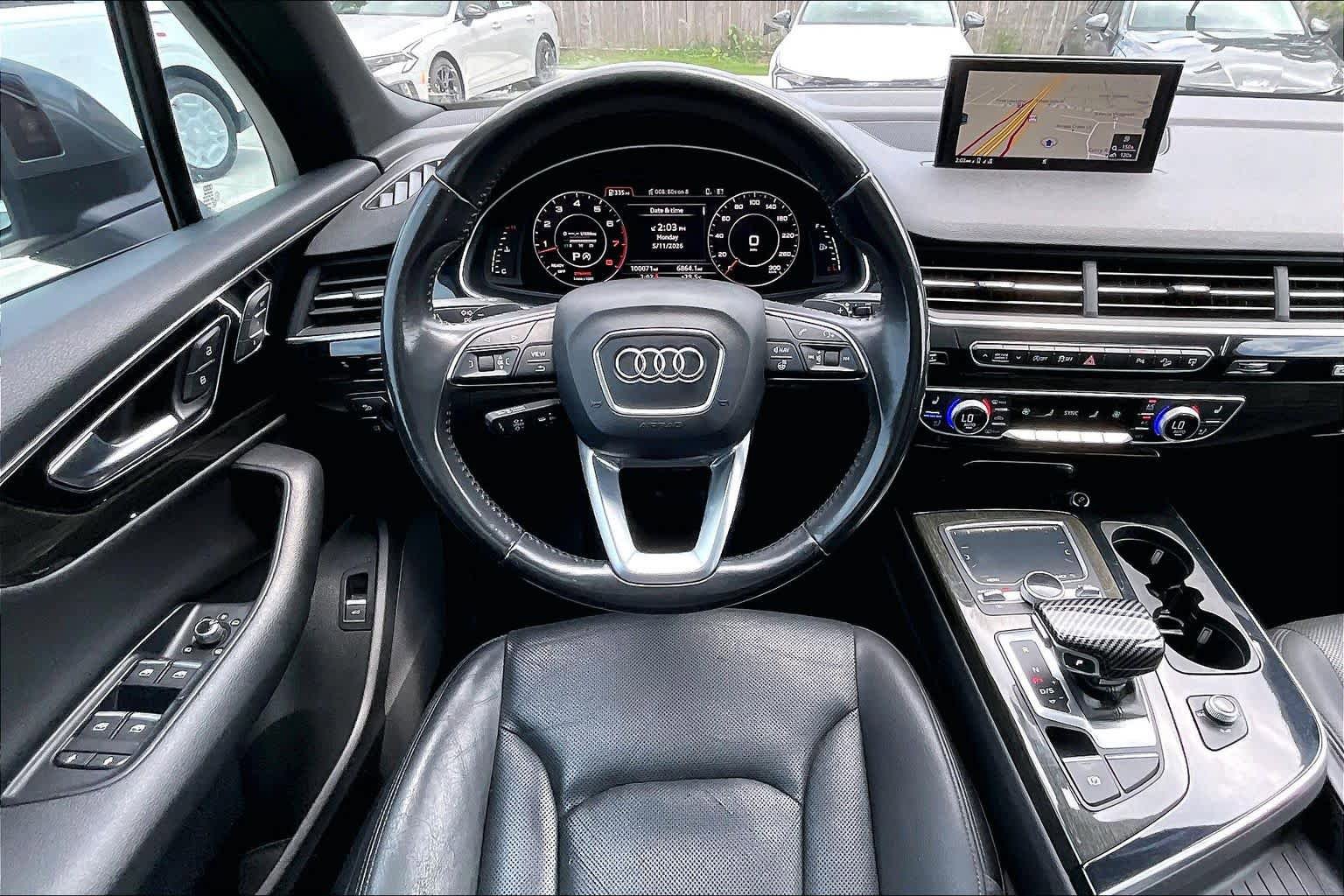 Used 2017 Audi Q7 3.0T Premium Plus w/ Premium Plus Package AWD/4WD image 6