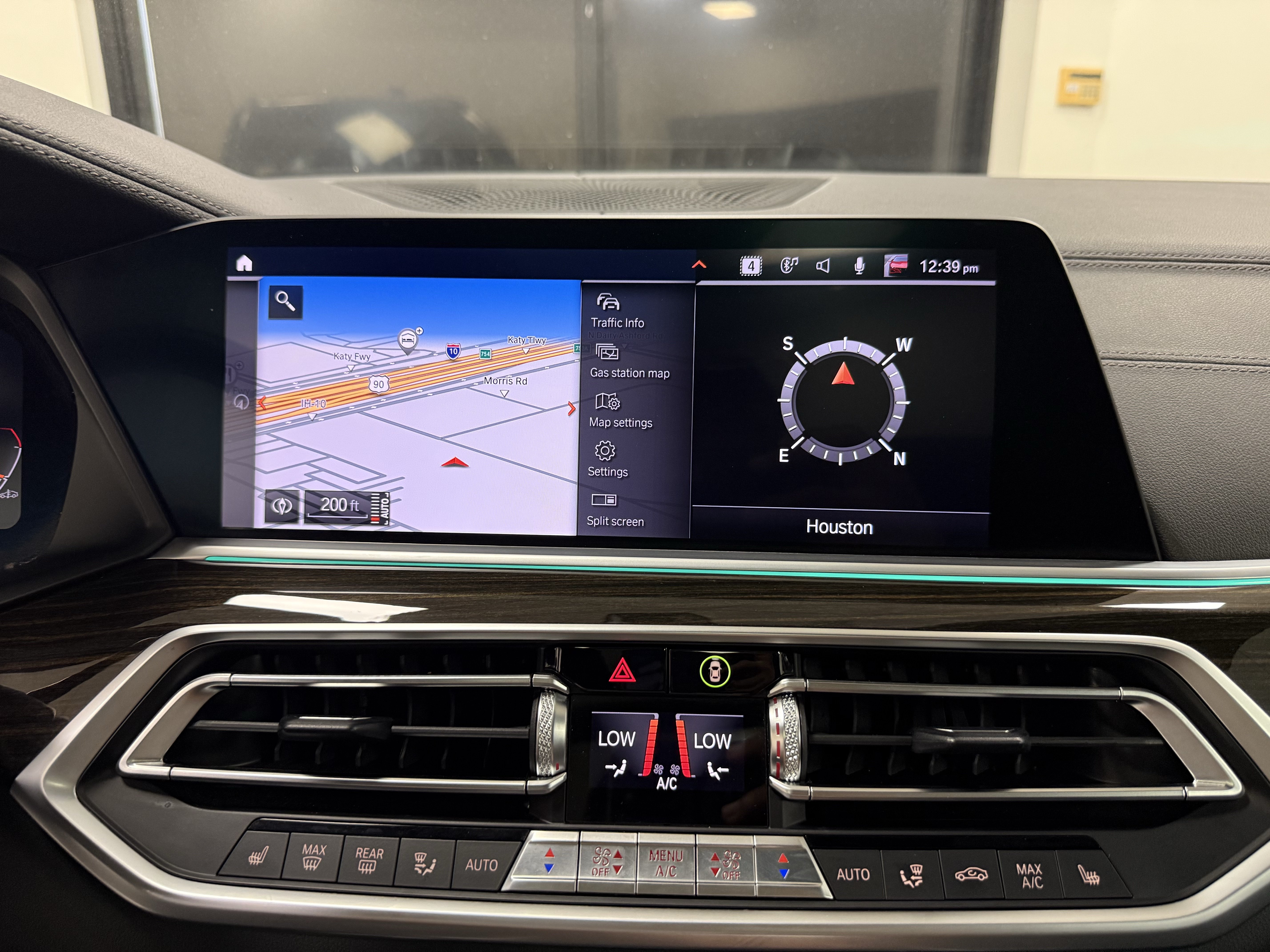 Used 2020 BMW X5 sDrive40i w/ M Sport Package RWD image 25
