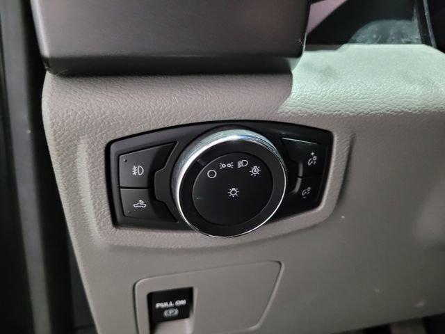 Used 2020 Ford F150 XLT image 40