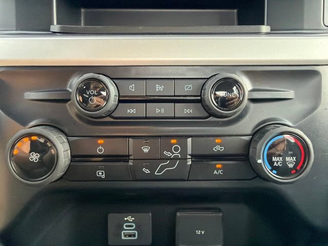 Used 2024 Ford F550 4x4 Crew Cab Super Duty image 28