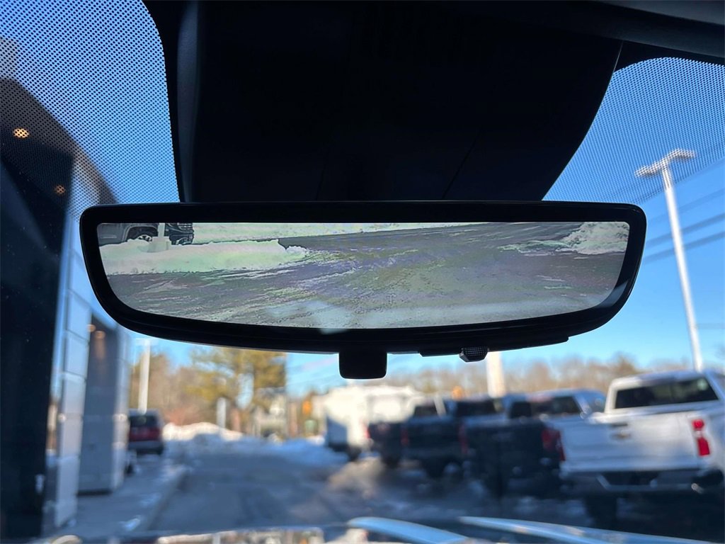 Used 2024 GMC Yukon Denali w/ Denali Reserve Package image 32