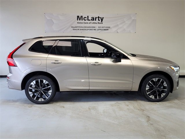 New 2026 Volvo XC60 B5 Plus w/ Protection Package Premier image 2