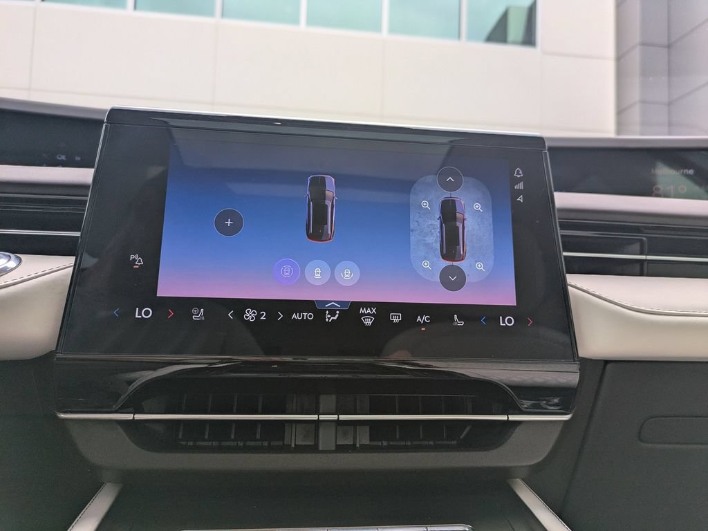 Certified 2024 Lincoln Nautilus Black Label AWD/4WD image 25