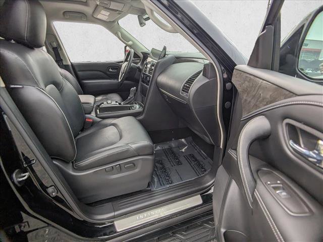 Used 2023 INFINITI QX80 Luxe w/ Cargo Package image 11
