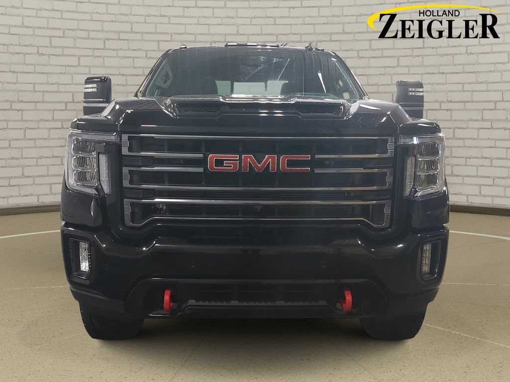 Used 2021 GMC Sierra 2500 AT4 w/ AT4 Premium Plus Package AWD/4WD image 2