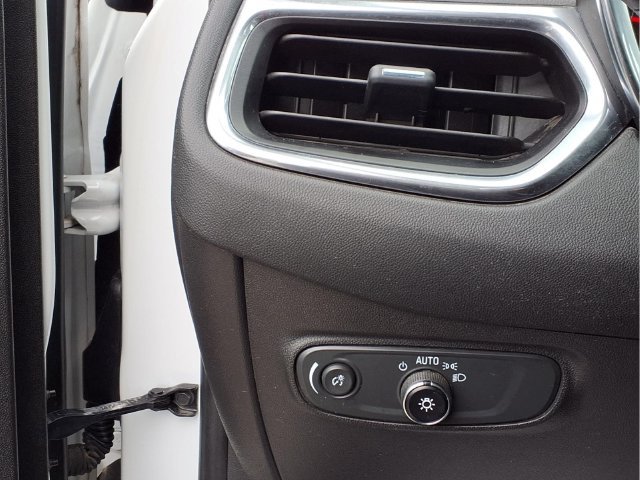 Used 2020 Chevrolet Equinox LS w/ LS Convenience Package FWD image 13