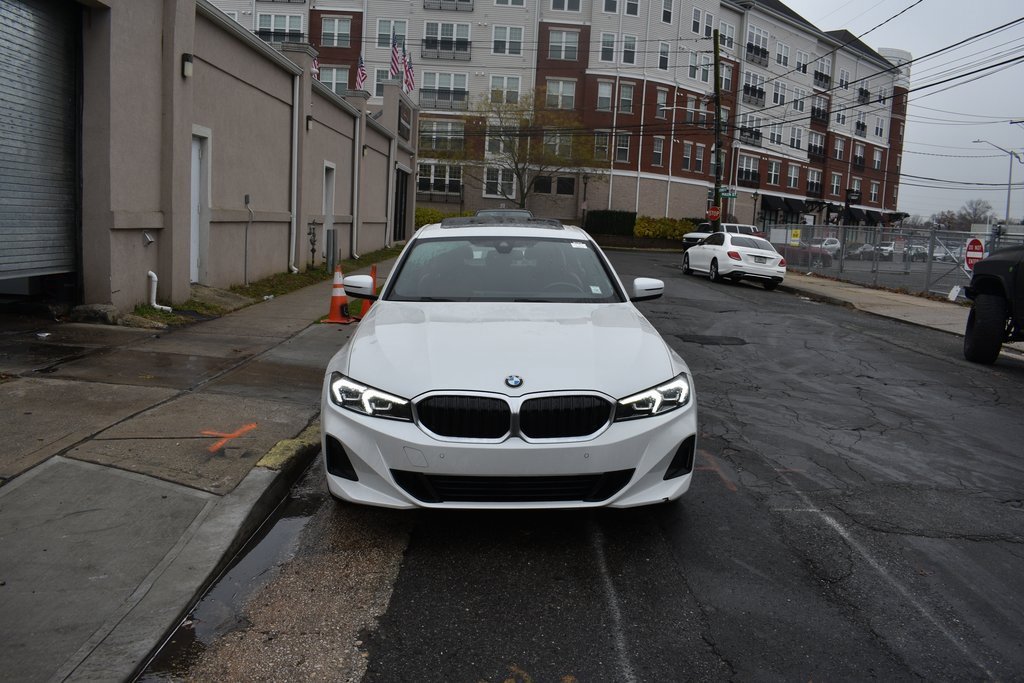 Used 2024 BMW 330i Sedan w/ Convenience Package image 3