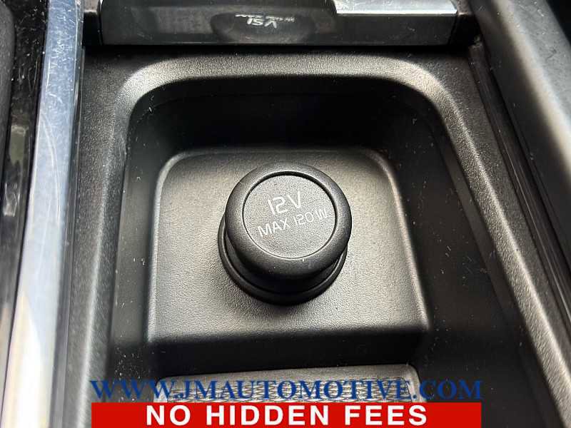 Used 2019 Volvo V90 T5 Cross Country w/ Protection Package Premier image 40