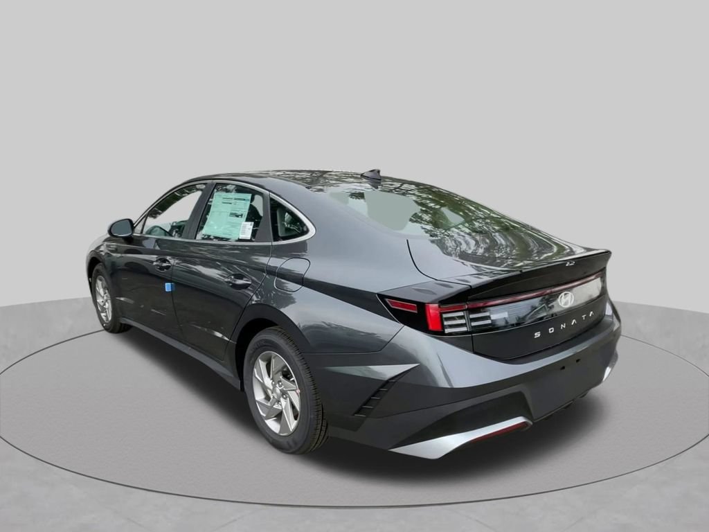 Used 2026 Hyundai Sonata SE FWD image 20