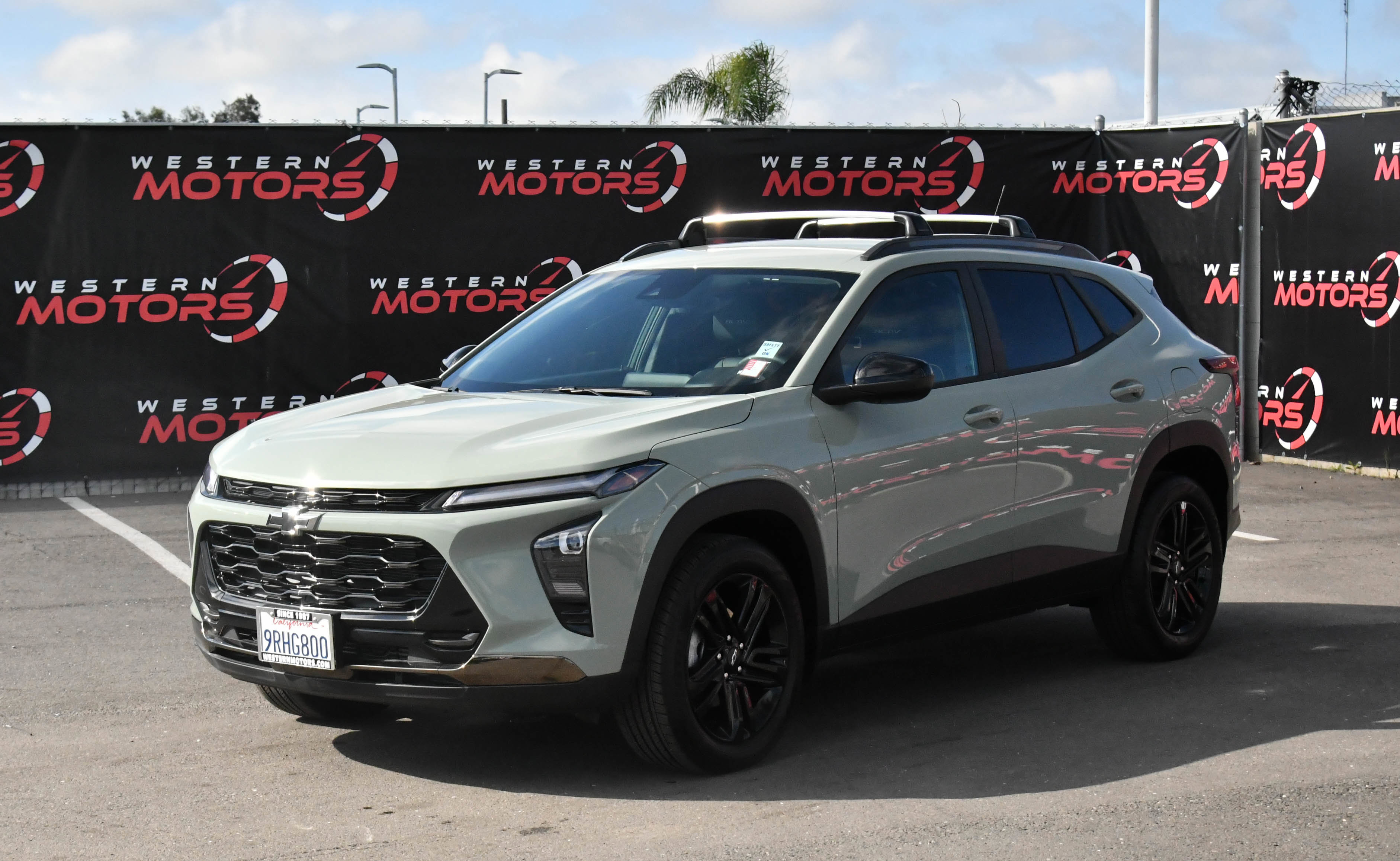 Used 2025 Chevrolet Trax ACTIV w/ Driver Confidence Package image 3