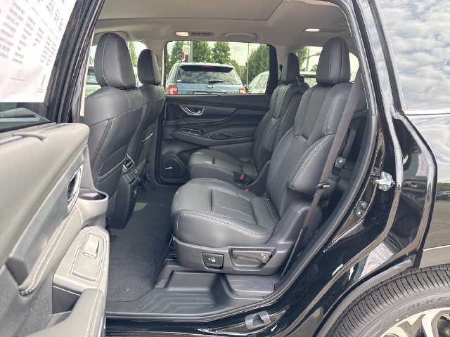 New 2026 Subaru Ascent Limited AWD/4WD image 17