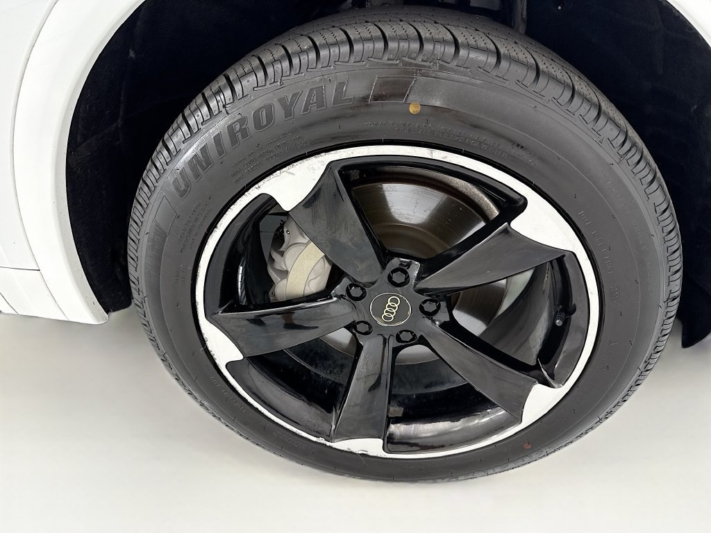 Used 2019 Audi Q5 2.0T Premium w/ Convenience Package AWD/4WD image 30