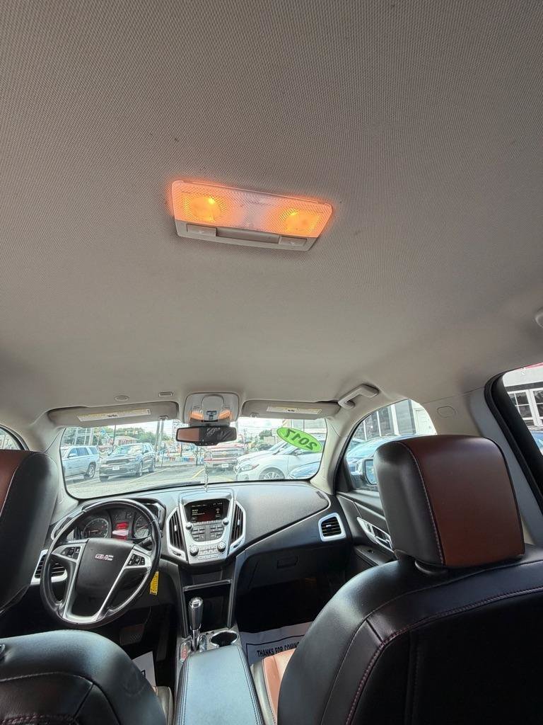 Used 2017 GMC Terrain SLT FWD image 24