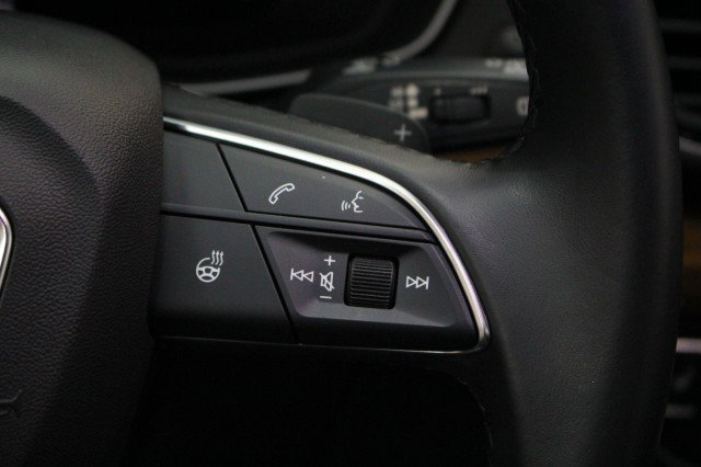 Used 2021 Audi Q5 Premium Plus image 11