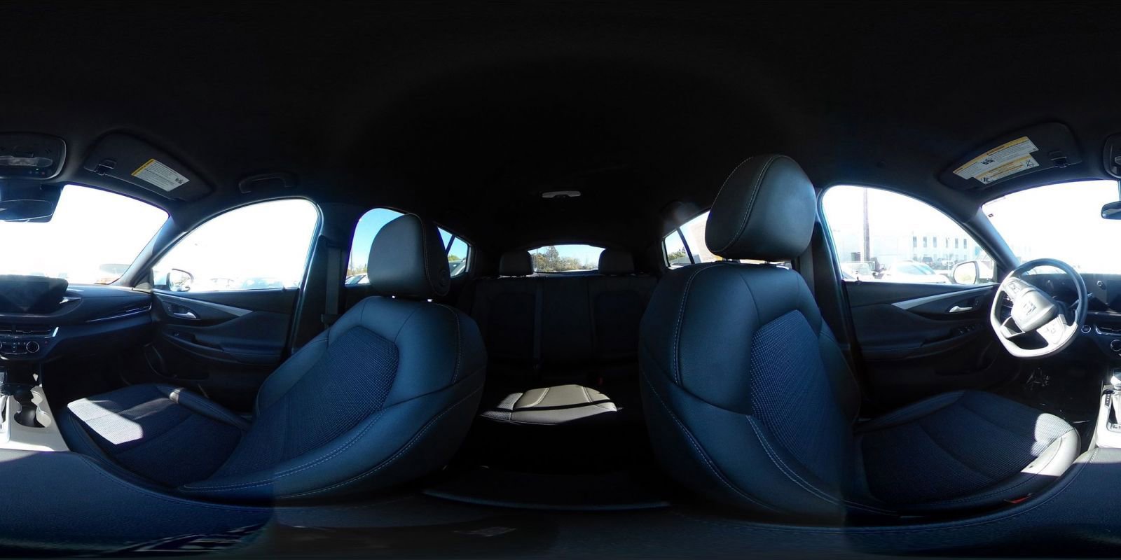 Used 2025 Buick Envista Preferred image 41