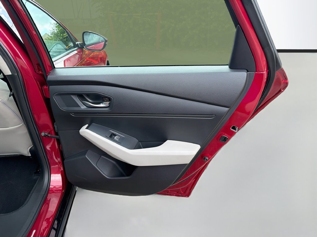 Certified 2024 Honda Accord EX-L image 30