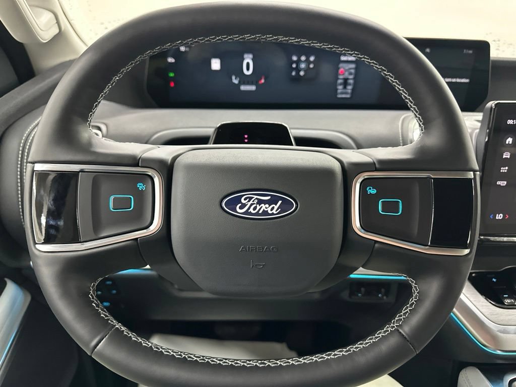 New 2027 Ford Expedition Platinum w/ Platinum Ultimate Package AWD/4WD image 38