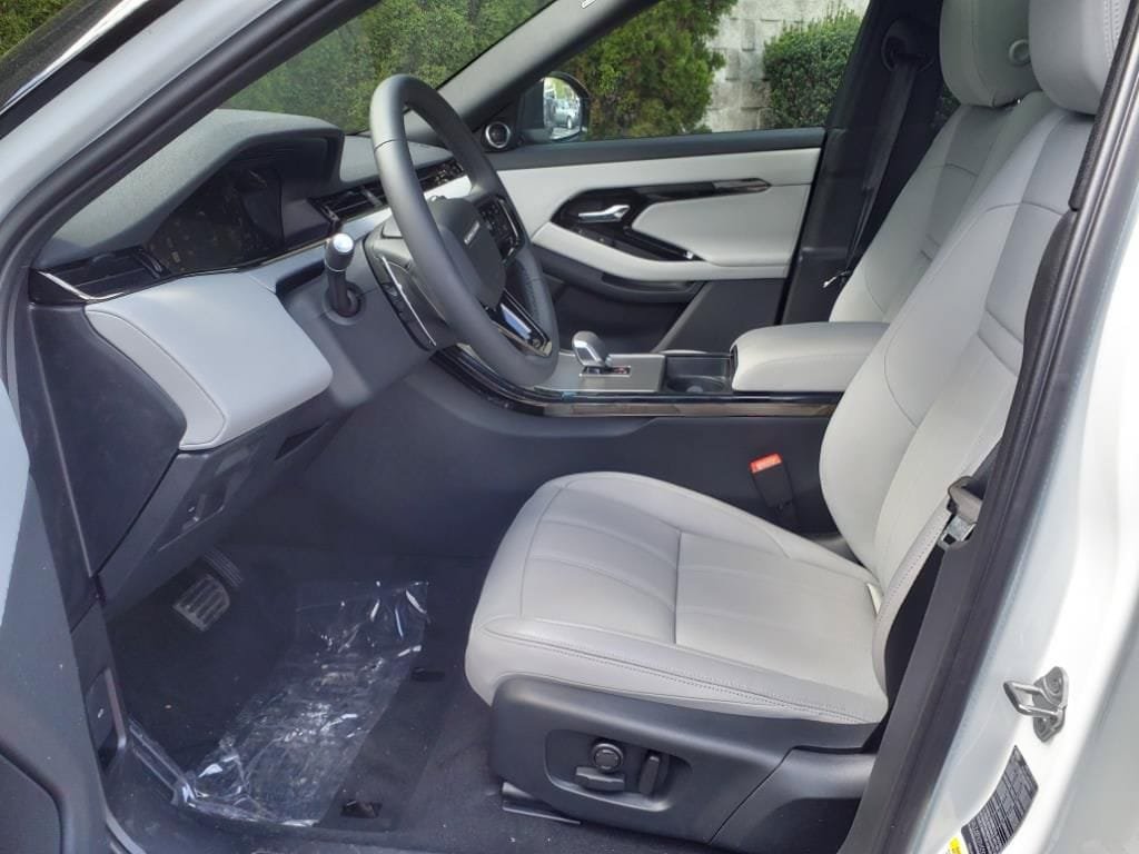 New 2026 Land Rover Range Rover Evoque S AWD/4WD image 7