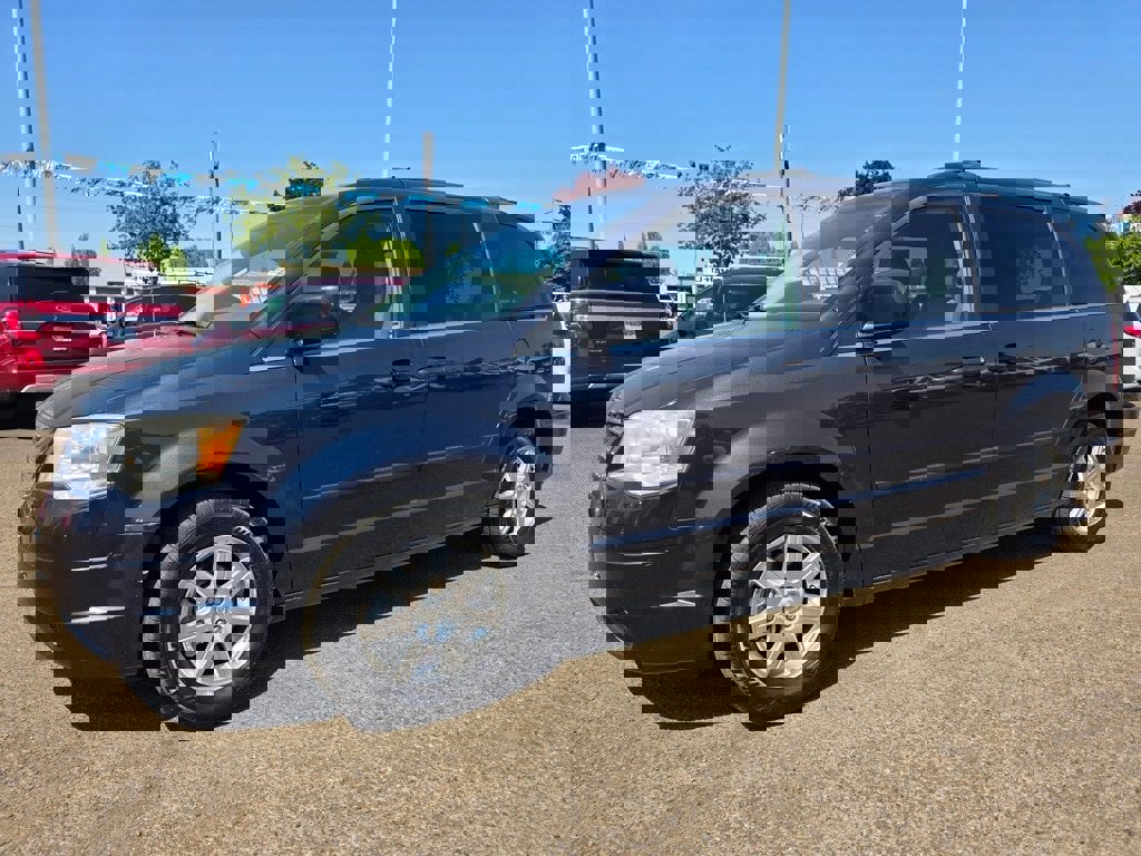 Used 2008 Chrysler Town & Country Touring