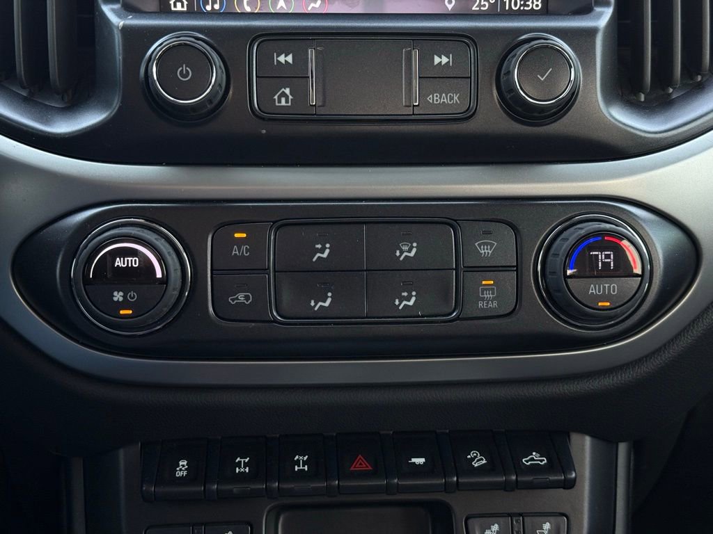 Used 2022 Chevrolet Colorado ZR2 image 41