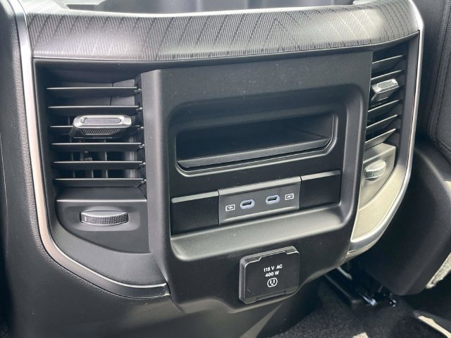 New 2027 RAM 1500 4x4 Crew Cab image 16