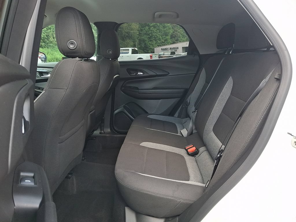 Used 2025 Chevrolet TrailBlazer LT AWD/4WD image 10