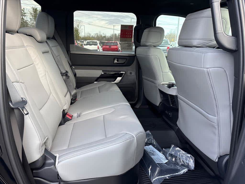 New 2026 Toyota Tundra Limited AWD/4WD image 7