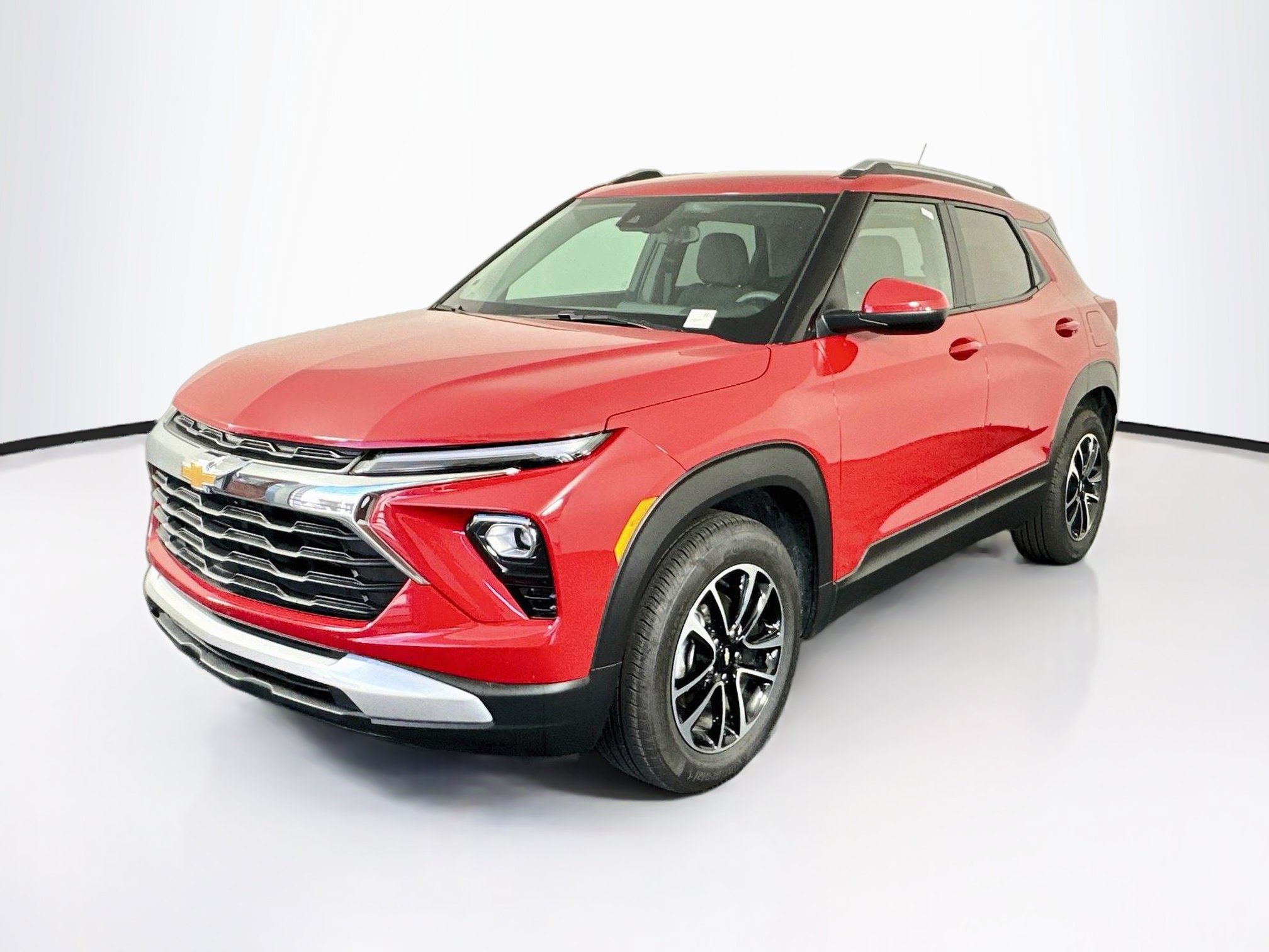 Used 2026 Chevrolet TrailBlazer LT FWD image 3