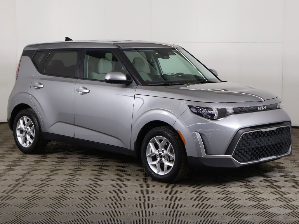Used 2023 Kia Soul LX w/ LX Technology Package image 47