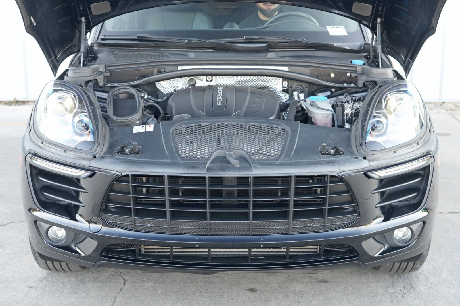 Used 2018 Porsche Macan image 7