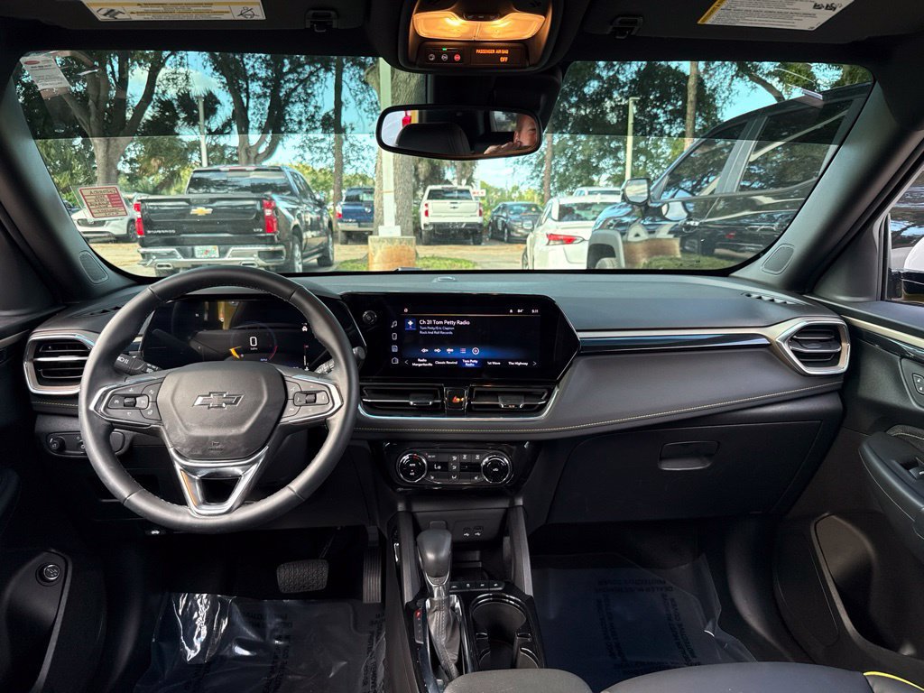 Used 2025 Chevrolet TrailBlazer ACTIV w/ Convenience Package FWD image 55